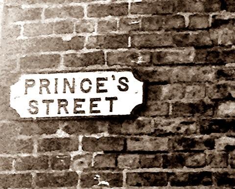 Princes House In The Walled City Londonderry Esterno foto
